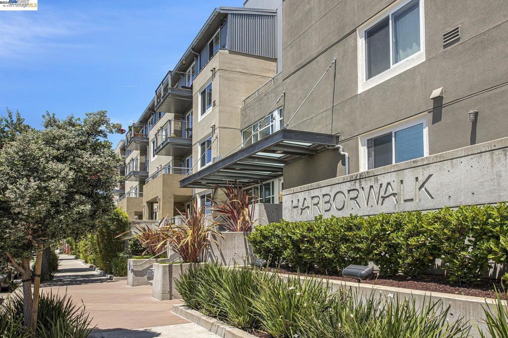 3090 Glascock Street 112, Oakland