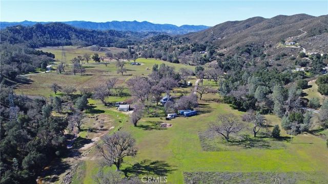 4555 Las Pilitas Road, Santa Margarita