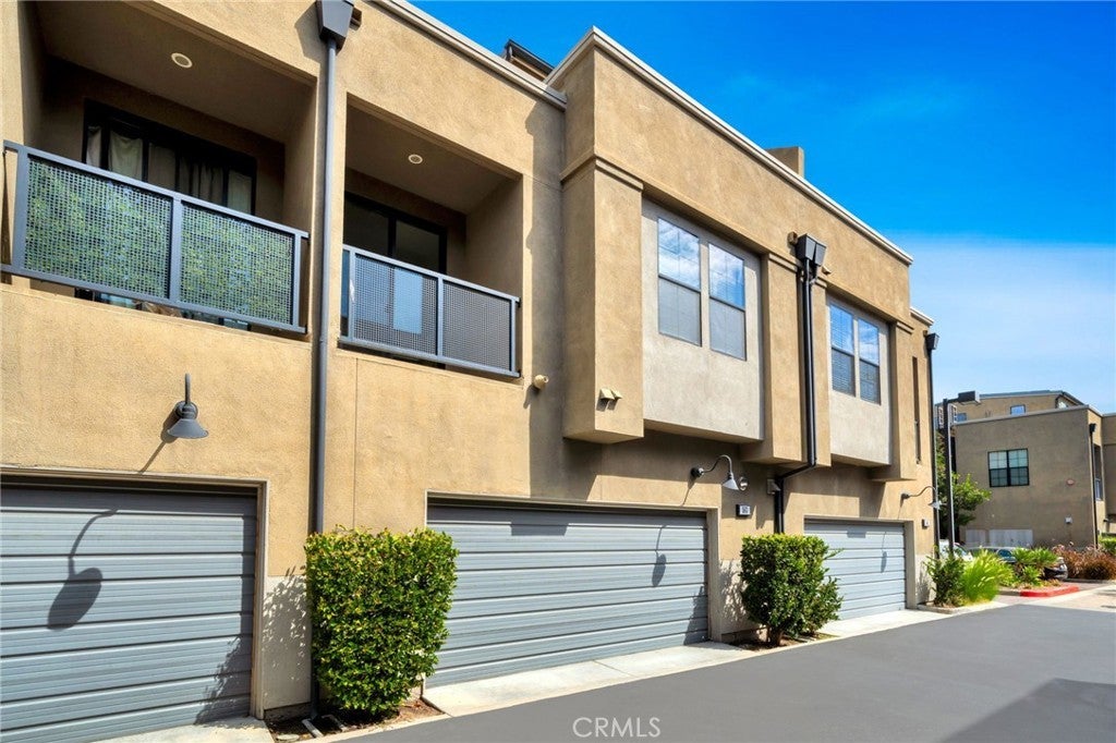 Photo of Listing #PW24163241