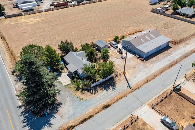 1574 W Lincoln Street W, Banning