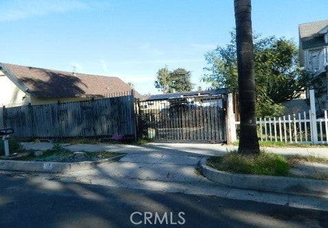 Photo of Listing #IV24177949