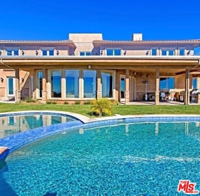 23244 W Paloma Blanca Drive, Malibu