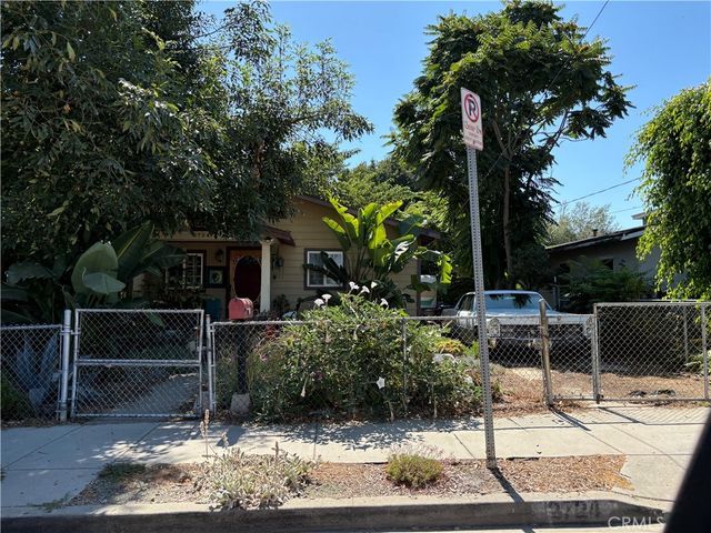 2724 Queen Street, Los Angeles