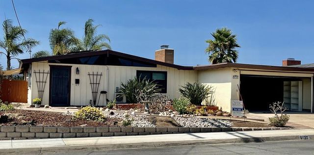 6130 Howell Dr, La Mesa