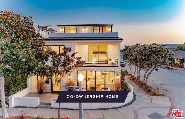 1703 Plaza Del Sur, Newport Beach