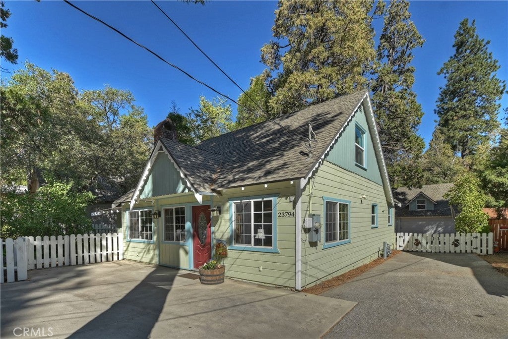 23794 Pioneer Camp Road, Crestline CA Crestline Cabin Homes For Sale