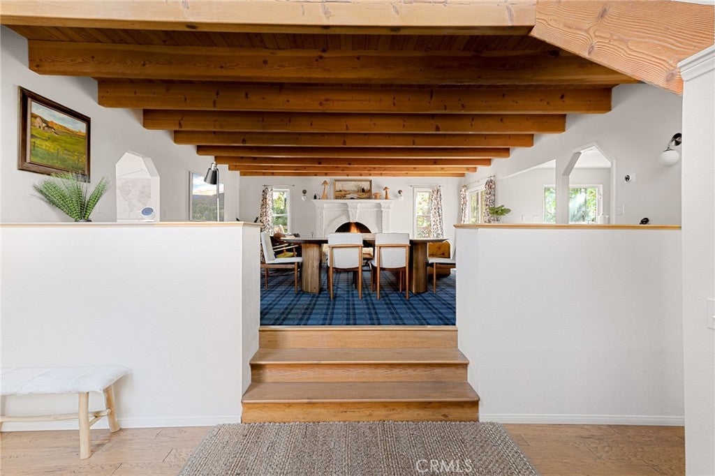 Listing photo for 951 Osprey Lane, Lake Arrowhead, CA, Rustic home for sale