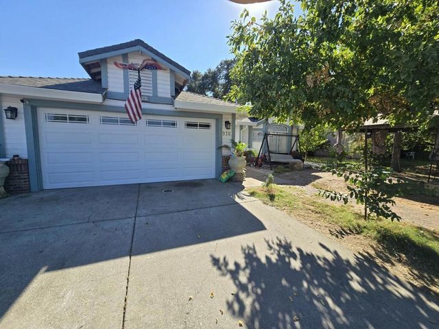 930 Bell Avenue, Sacramento