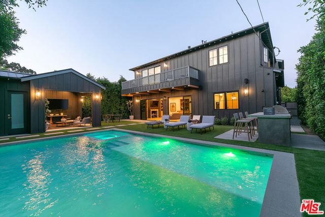 4261 Denny Avenue, Toluca Lake