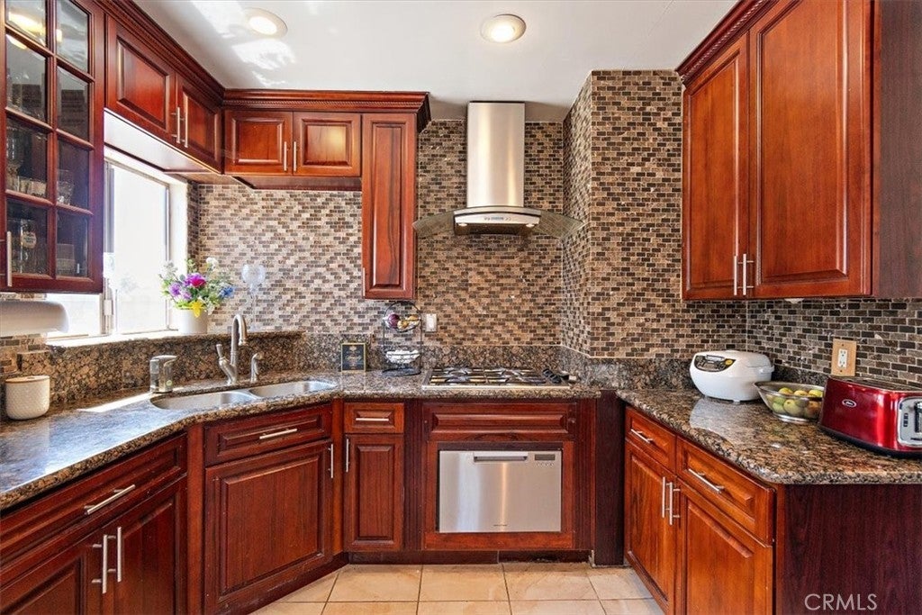 2474 W 237th Place