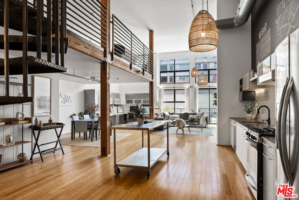 4115 Glencoe Avenue 103, Marina Del Rey