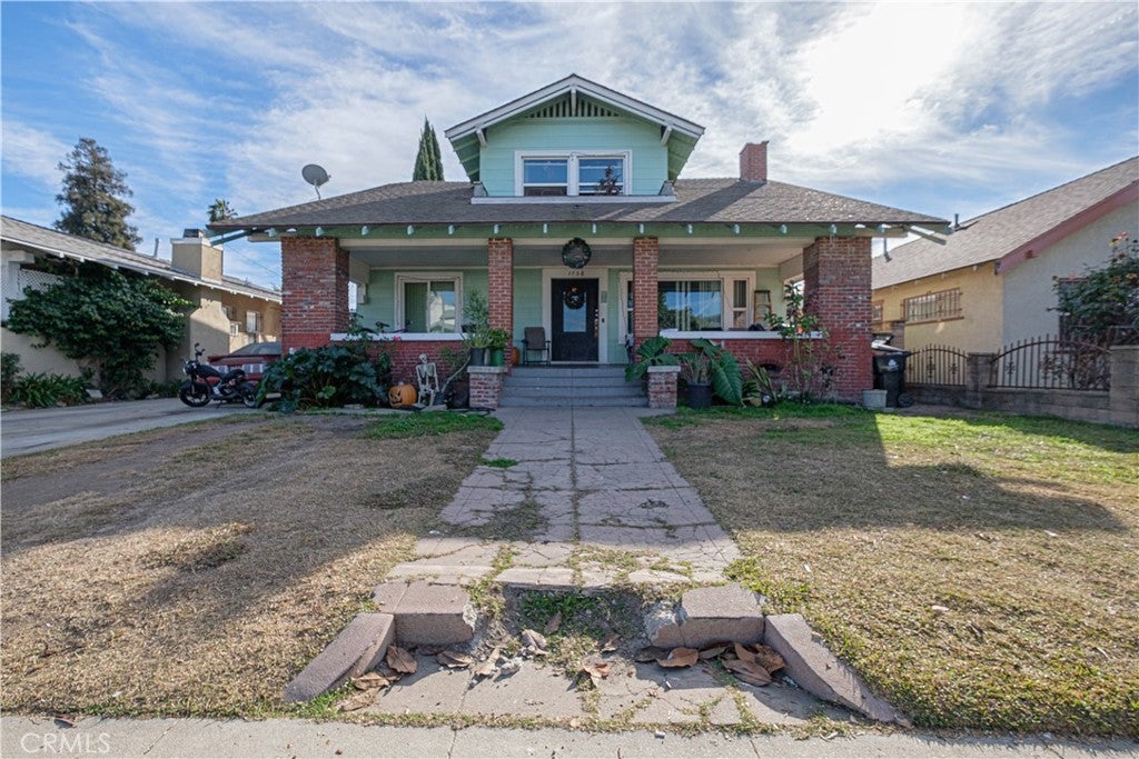 Photo of Listing #DW24233950
