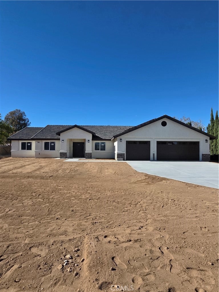 Photo of Listing #IV25009508