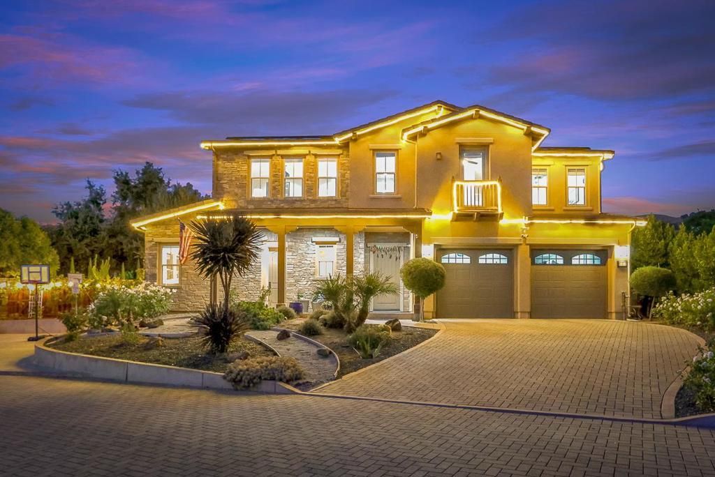 6352 Grand Oak Way, San Jose