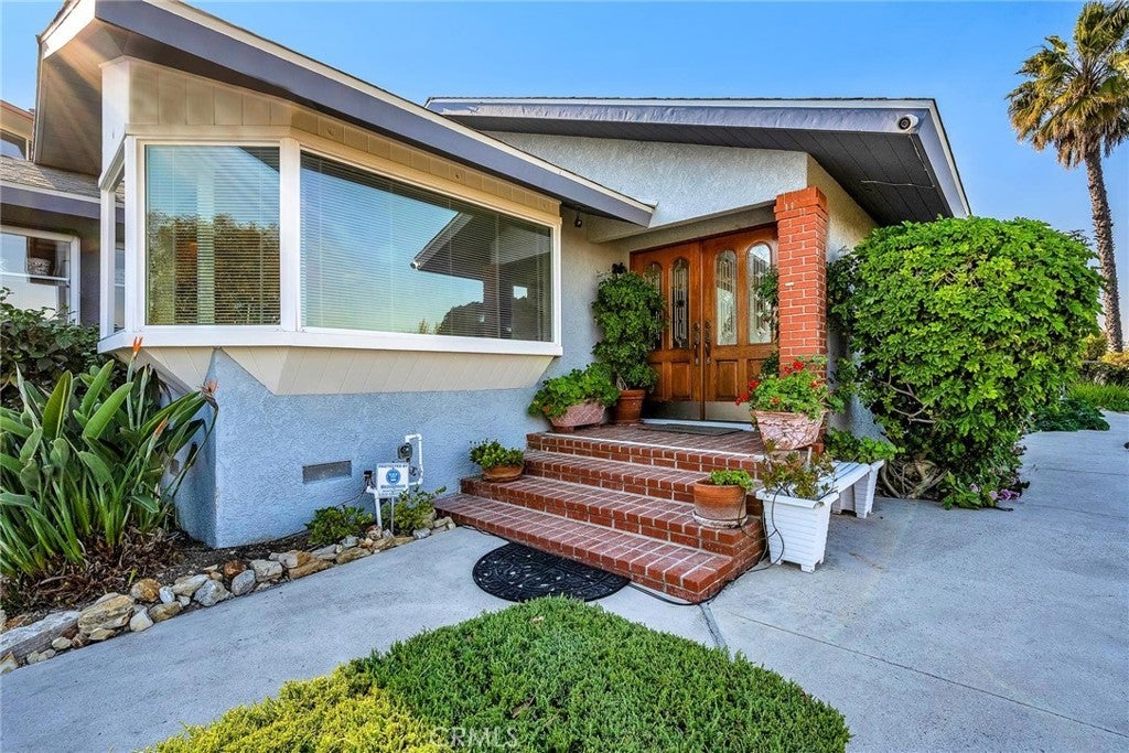 27363 Eastvale Road