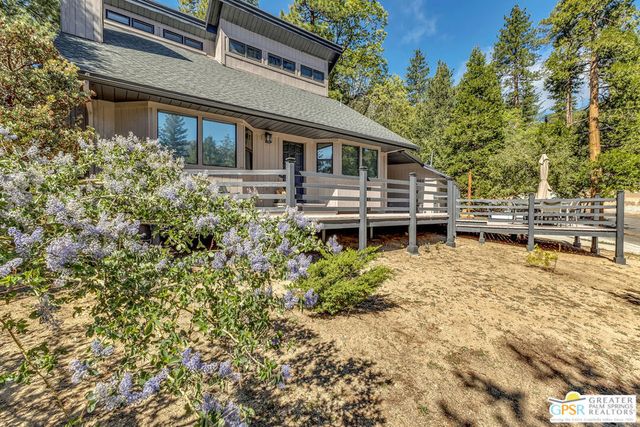 25181 Gail Drive, Idyllwild
