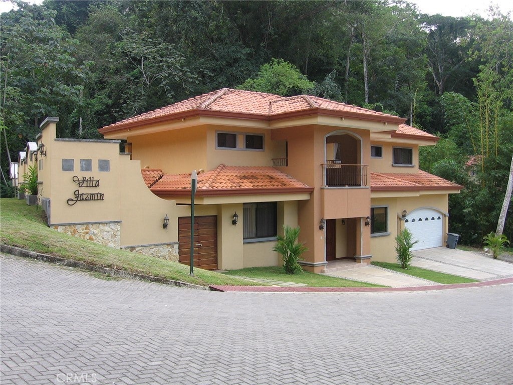 Photo of Listing #SR25018446