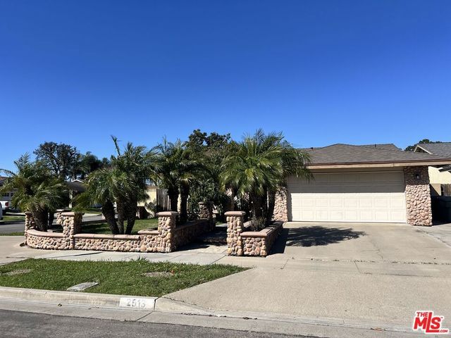 2513 W Fulcrum Place, Anaheim
