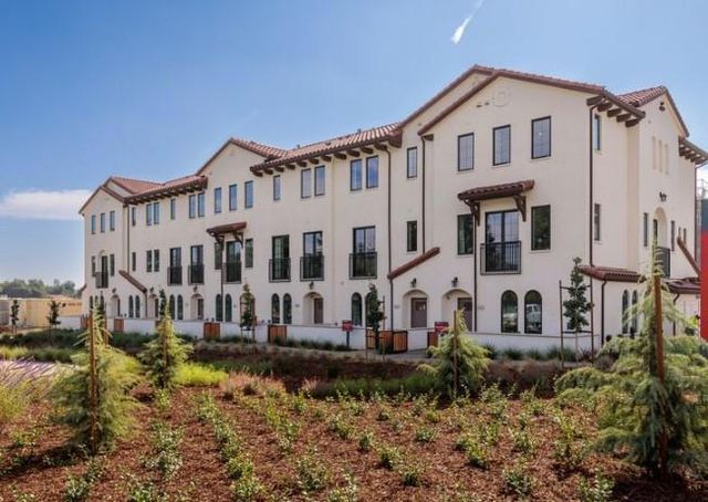 21300 Dana Point Lane # 38, Cupertino