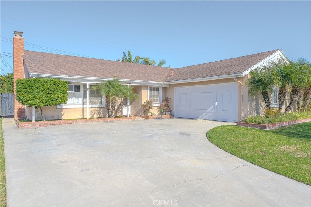 Photo of Listing #OC25008083