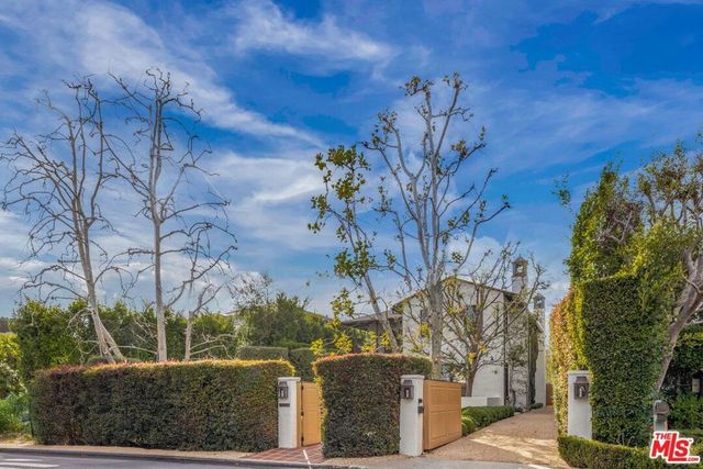 131 S Carmelina Avenue, Los Angeles
