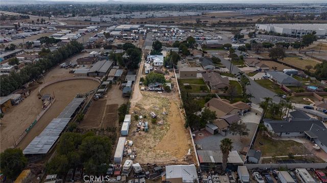 9931 Union Street, Jurupa Valley