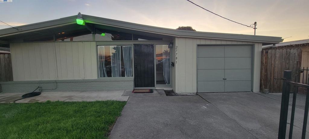 Photo of Listing #41084755