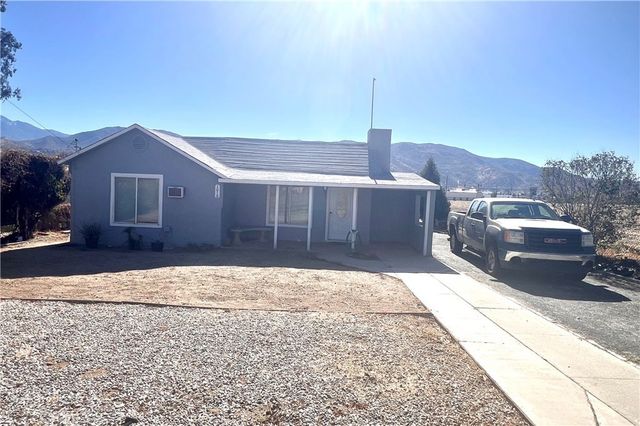 1010 E Nicolet Street, Banning