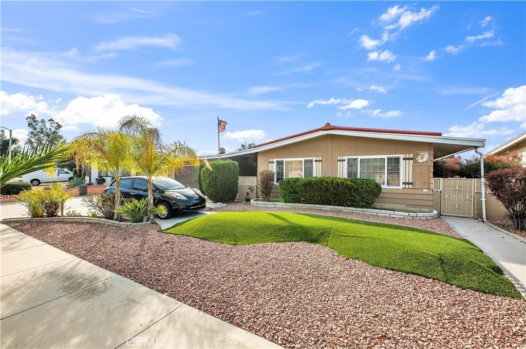 Photo of Listing #SW25027643