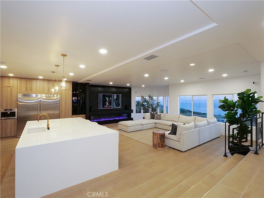 Photo of Listing #PV25030583