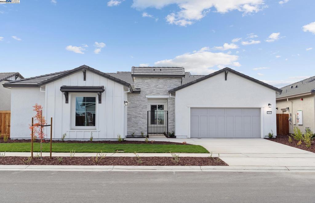 Photo of Listing #41085727