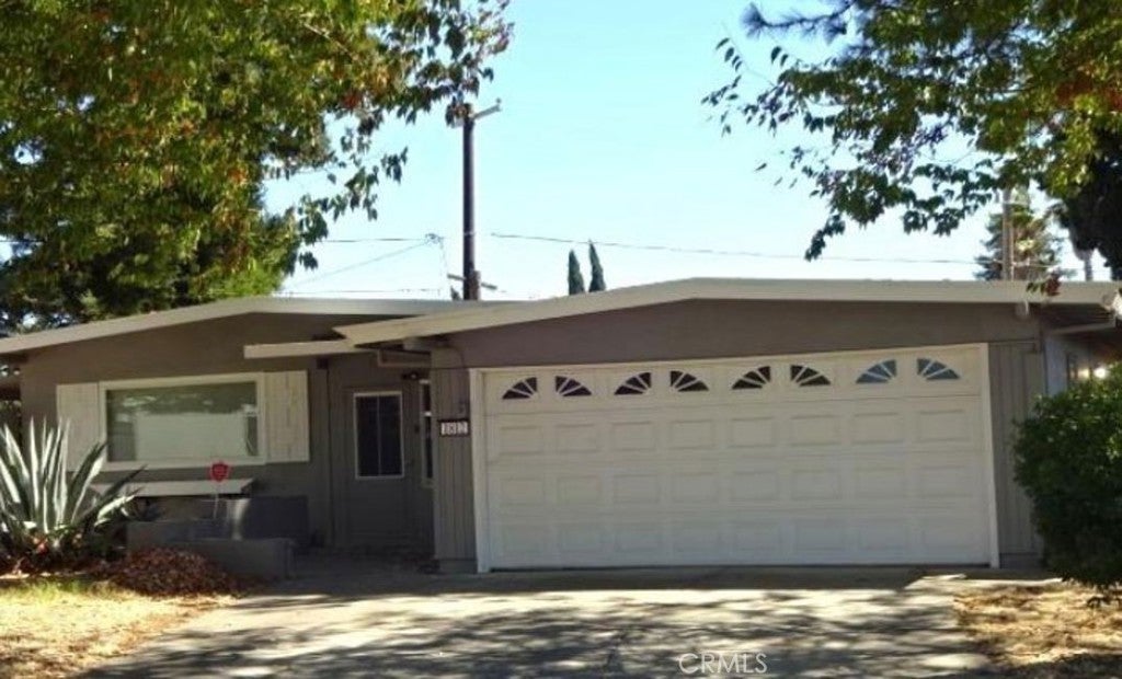 Photo of Listing #SR25033783