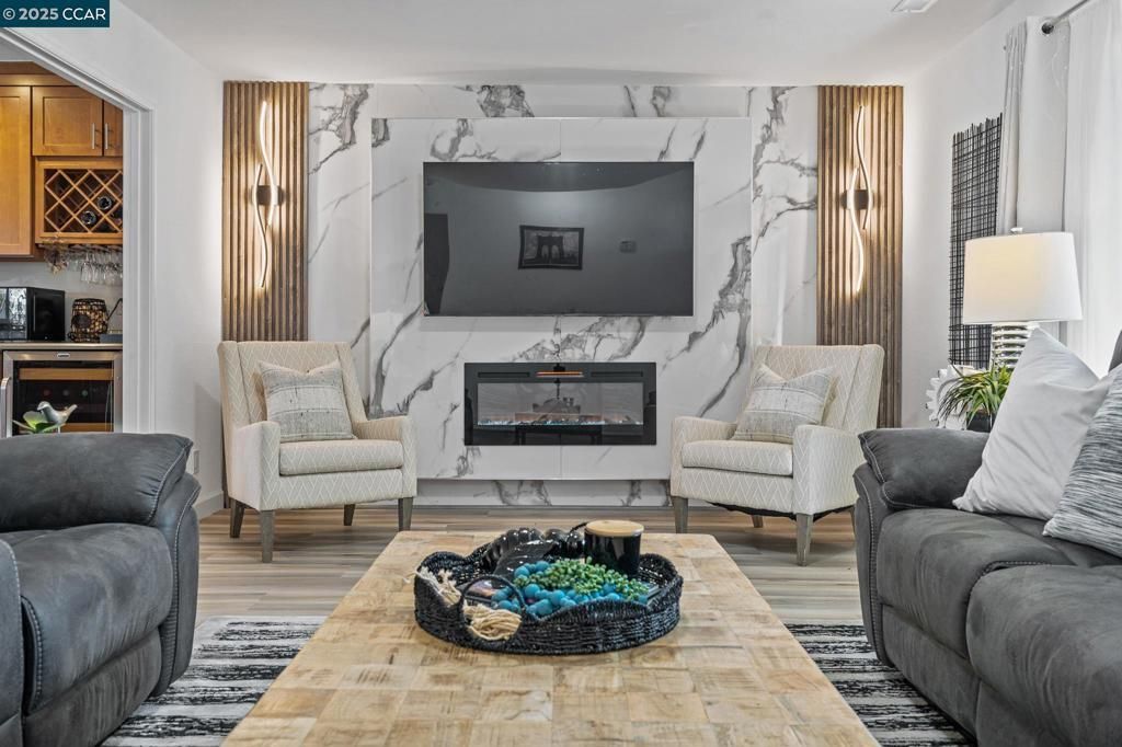 1525 Ayers Rd, Concord