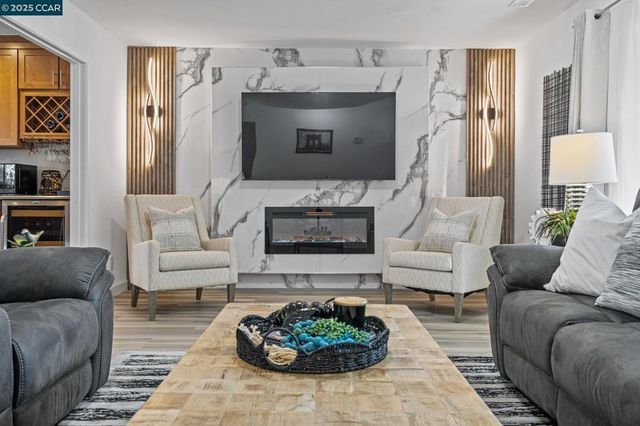 1525 Ayers Rd, Concord