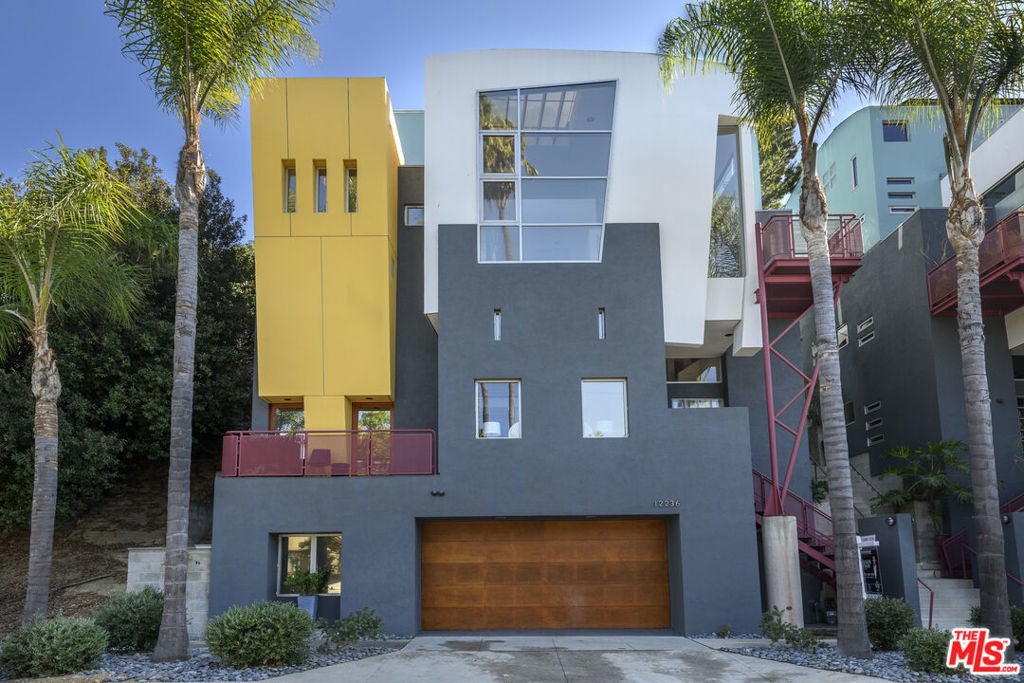 Photo of Listing #25500113