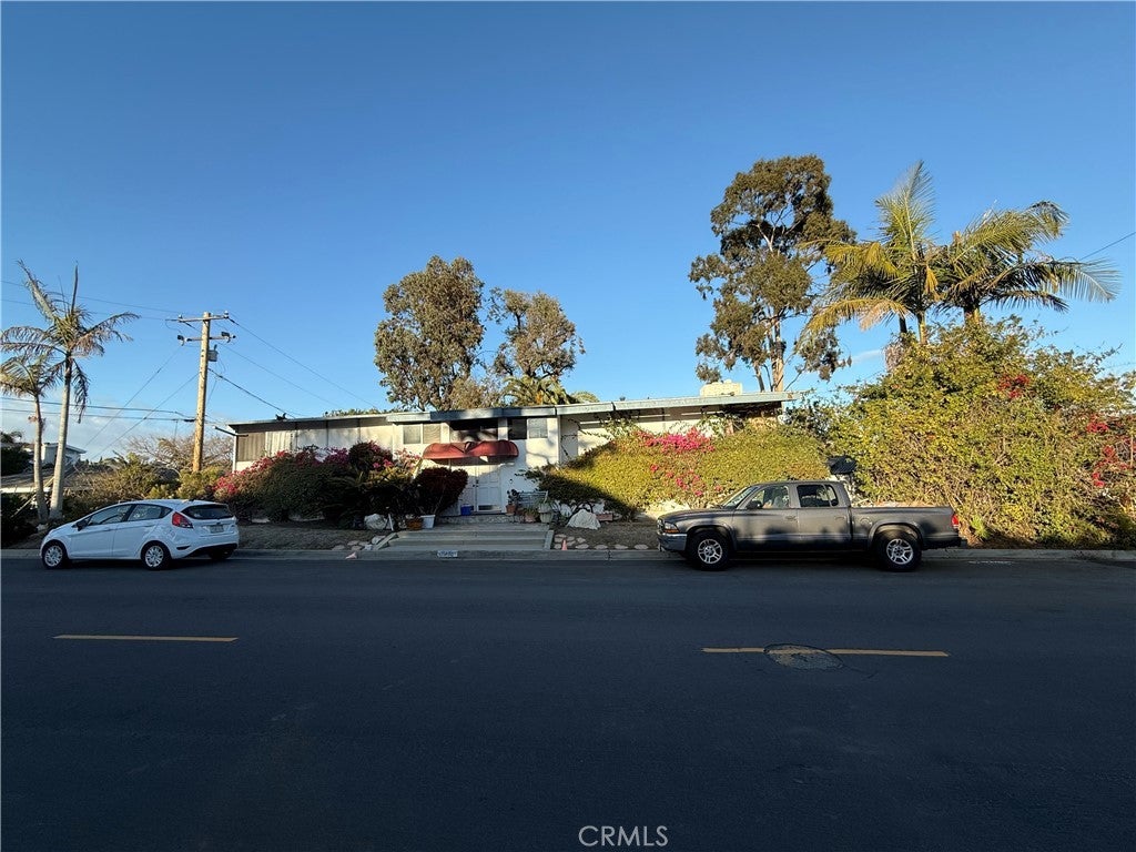 Photo of Listing #PW25037244