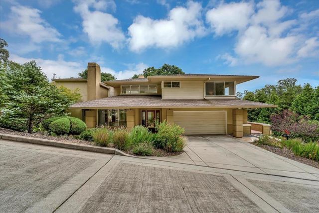 1925 Caterina Way, Royal Oaks