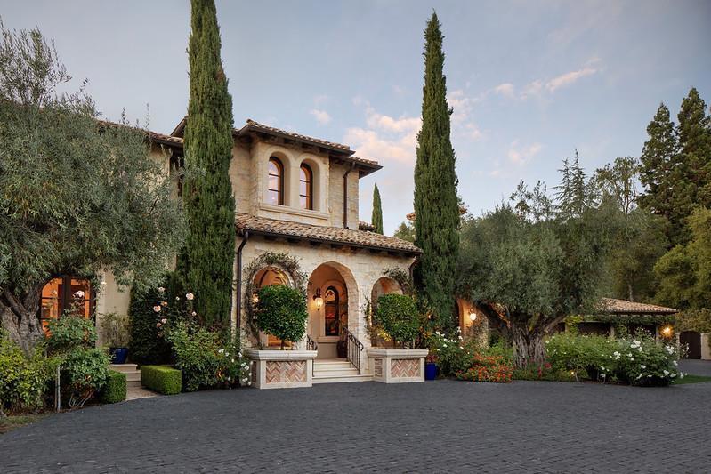 Photo of Listing #ML81991431