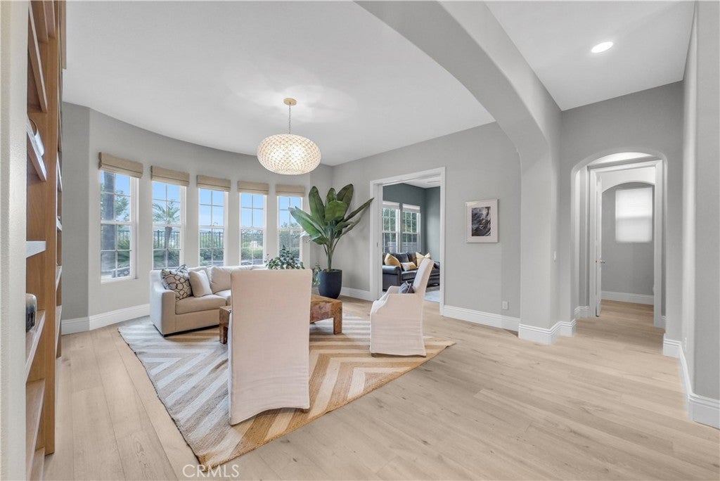 Photo of Listing #OC25033752