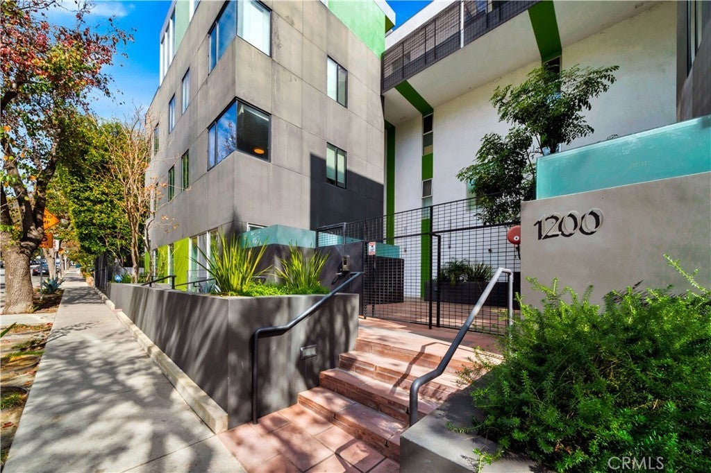 1200 Sweetzer Avenue 2, West Hollywood