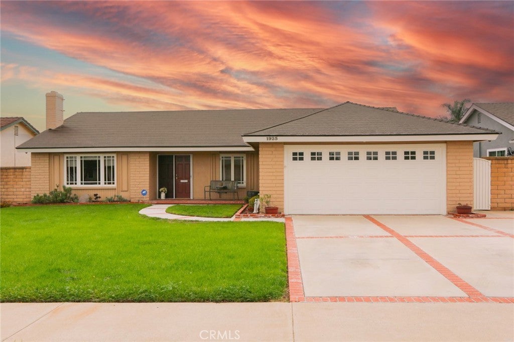 Photo of Listing #PW25026324