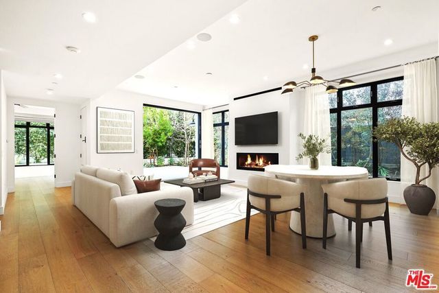 1037 21st Street, Santa Monica