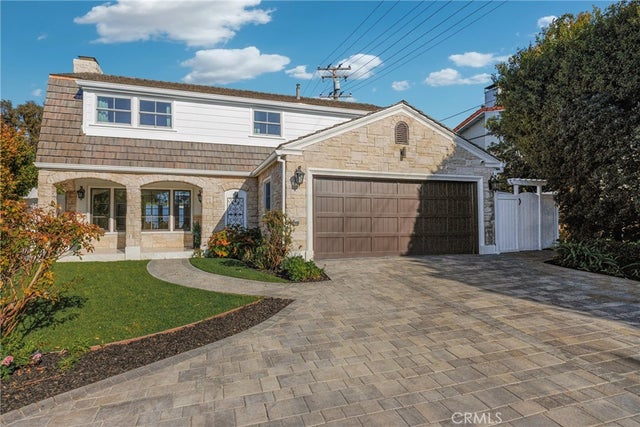 3024 Via Rivera, Palos Verdes Estates.