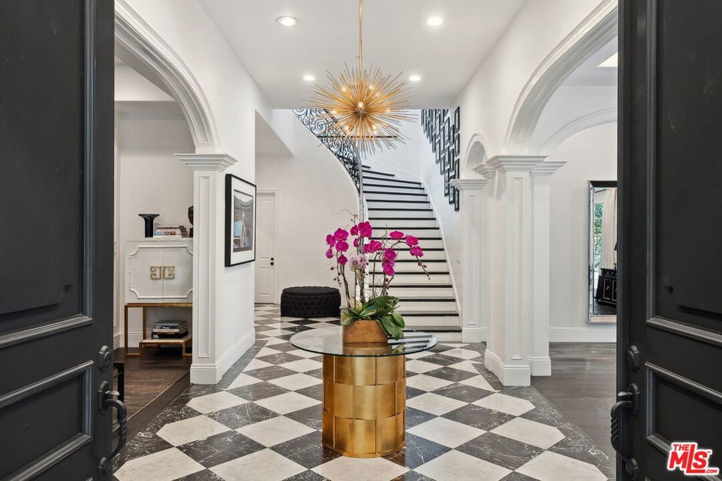 Photo of Listing #25504961