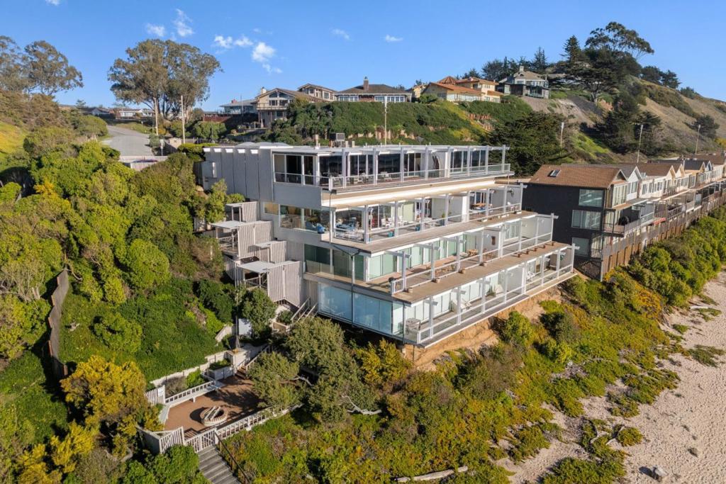 300 Oceanview Drive 401, La Selva Beach