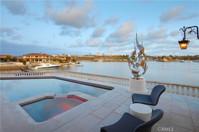 301 Morning Star Lane, Newport Beach