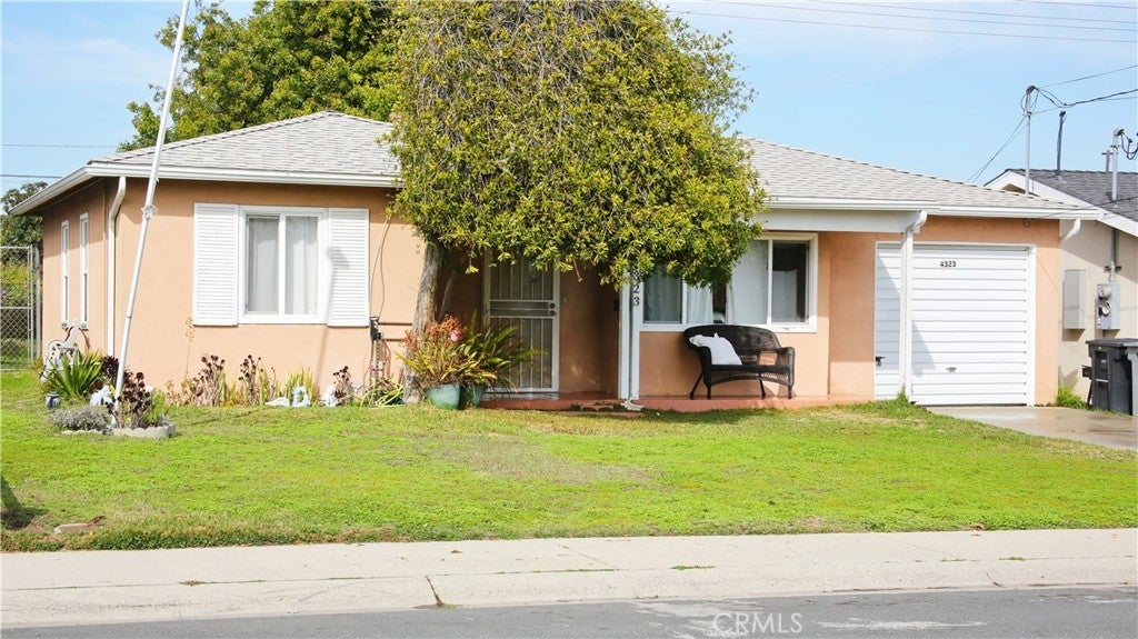 4323 W 178th Street