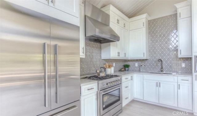 8357 Yucca Trail, Los Angeles