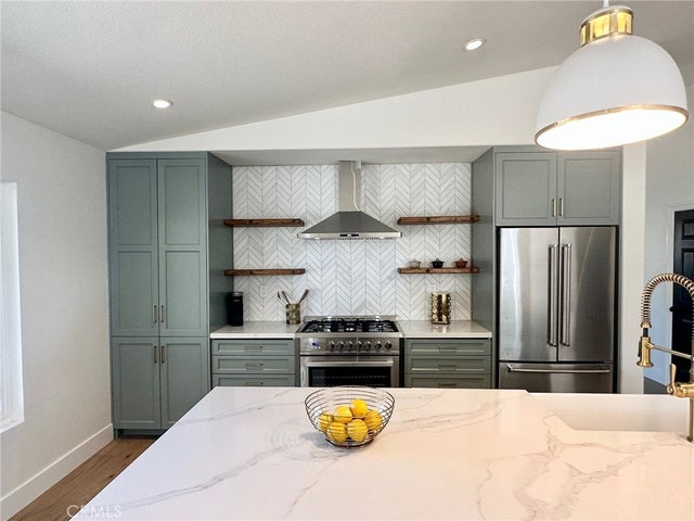 37211 Jerome Lane, Murrieta