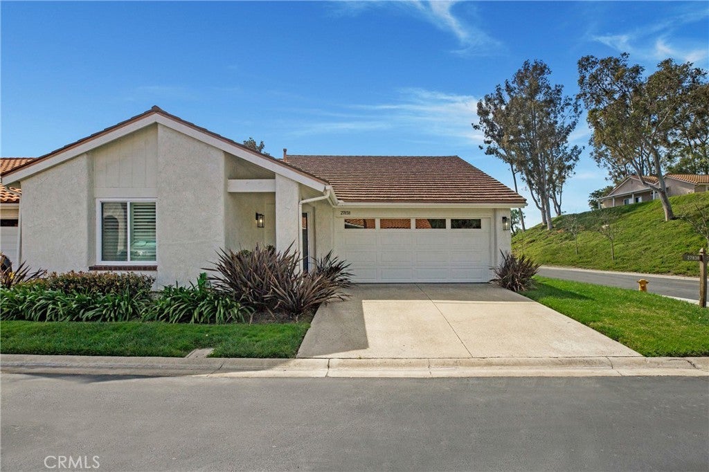 Photo of Listing #OC25050211